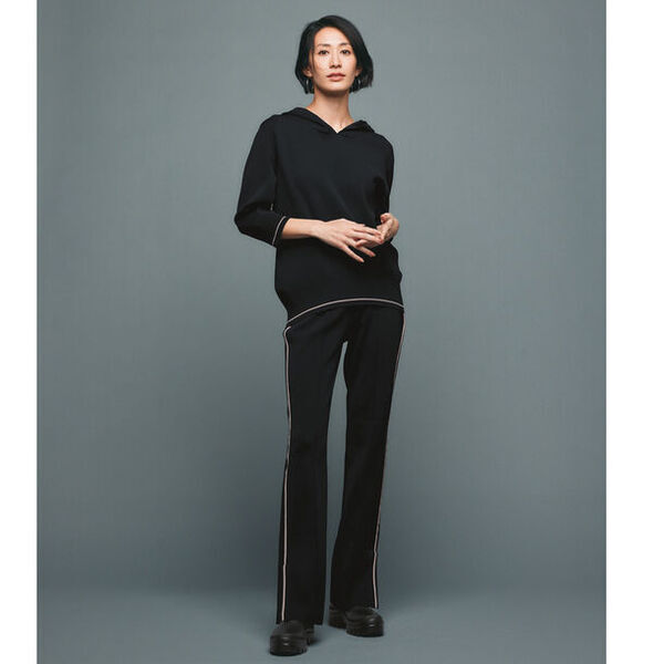 晴雨兼用で梅雨でも心地よい進化系レインウエア　ディノスのファッションブランド『DAMA+PLUS』より4/1発売