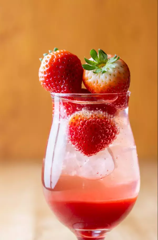 春めく熱海を熱海プリンと一緒に楽しんで！熱海プリンの春のいちごメニュースタート