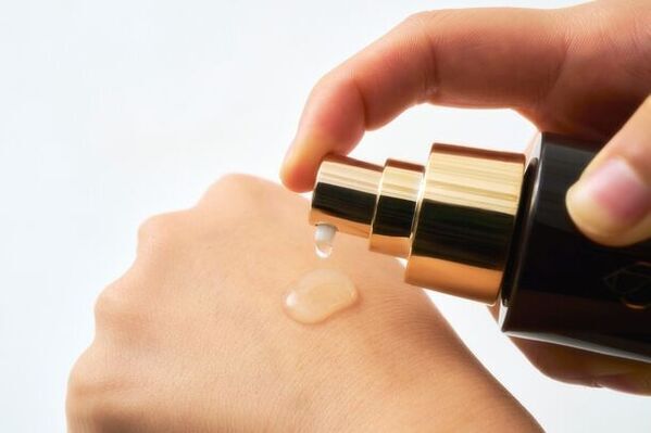 道端アンジェリカの新スキンケアブランド「Seduce」　シグネチャーディープモイストローション3月15日より販売