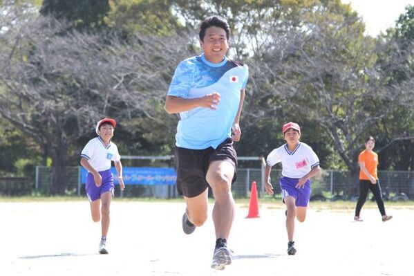 ジブラルタ生命、小学生向け特別授業「ドリーム・スクール・キャラバン2024」に協賛