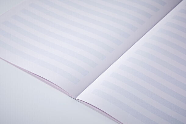 バリアフリー展2024(4月17日～19日)に大栗紙工が初出展　子どもからシニアまで、合理的配慮に対応した「まほらシリーズ」のノートを提案
