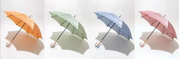 甲州織生地と遮光率99.99％の一級遮光傘の融合　「晴雨兼用カーボン長傘」が3月8日に登場