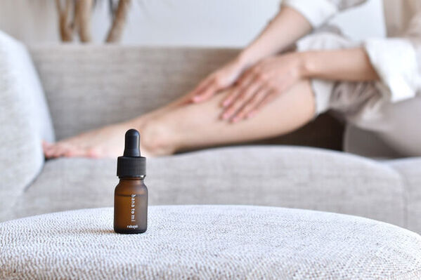 ひとりひとりのお悩みにアプローチする“調える香り”「hana to miボディオイル」6種、4月1日発売