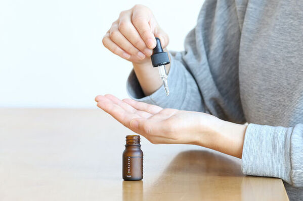 ひとりひとりのお悩みにアプローチする“調える香り”「hana to miボディオイル」6種、4月1日発売