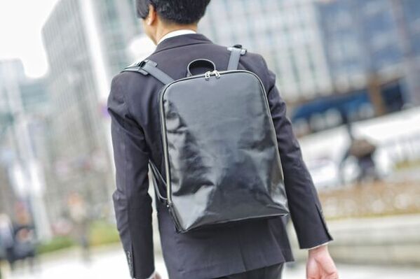 ＜Makuake販売開始2日で完売＞大人レザーリュック『tarsio』リターン追加決定！4/14(日)まで数量限定特別価格で先行販売中