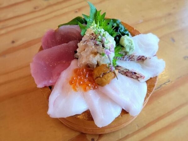 〈期間限定！今が旬！〉深海の高級魚“アブラボウズ”を贅沢に召し上がれる丼と定食の数々を「とと丸食堂」小田原・平塚の2店舗で期間限定販売！