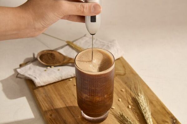 マイプロテインの姉妹ブランド、マイヴィーガンよりビールの副産物を活用した大麦由来の『植物性プロテイン スーパーブレンド』を3月25日新発売