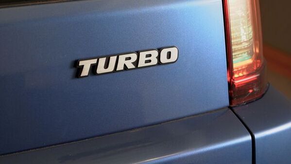 シリーズ第二弾！家具・カー用品の固定に役立つ超強力両面テープ「ウルトラハードパーフェクトテープ 両面多用途」4/22新発売！