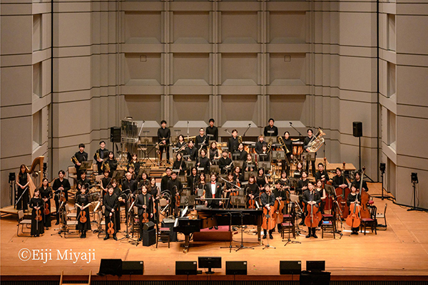 武部聡志プロデュースシリーズ第1弾！薬師丸ひろ子とフルオーケストラとの豪華コラボレーションが実現。初夏を彩るベストヒットパレード