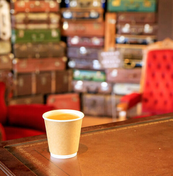 かばんの町兵庫県豊岡市にある城下町出石に各地のかばんを集めた観光客向け「かばんの館」が2024年4月12日グランドオープン！