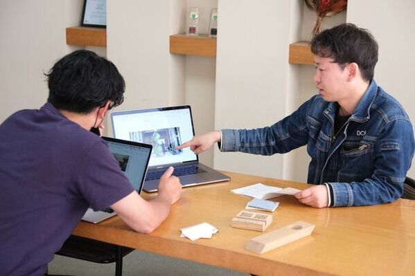 廃材を障がいのある方々の手によって手漉き紙にアップサイクルする「めぐる、手漉紙。」がソーシャルプロダクツ・アワード2024にてソーシャルプロダクツ賞を受賞