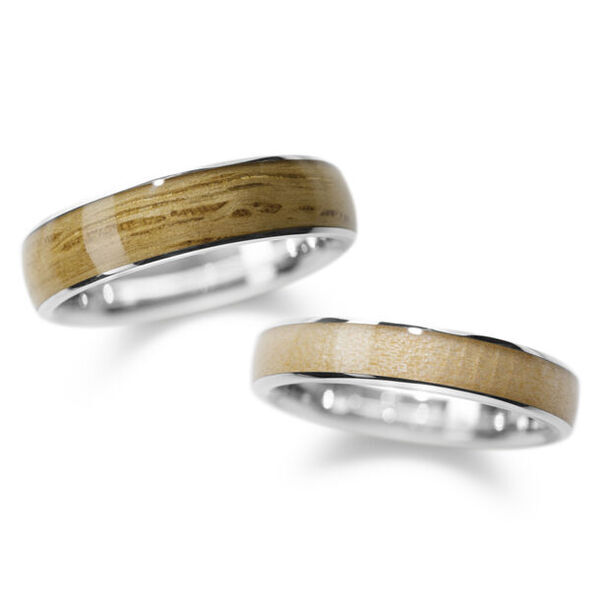 環境活動家 C.W.ニコルの命日4月3日にアファンの森の木の指輪を発売