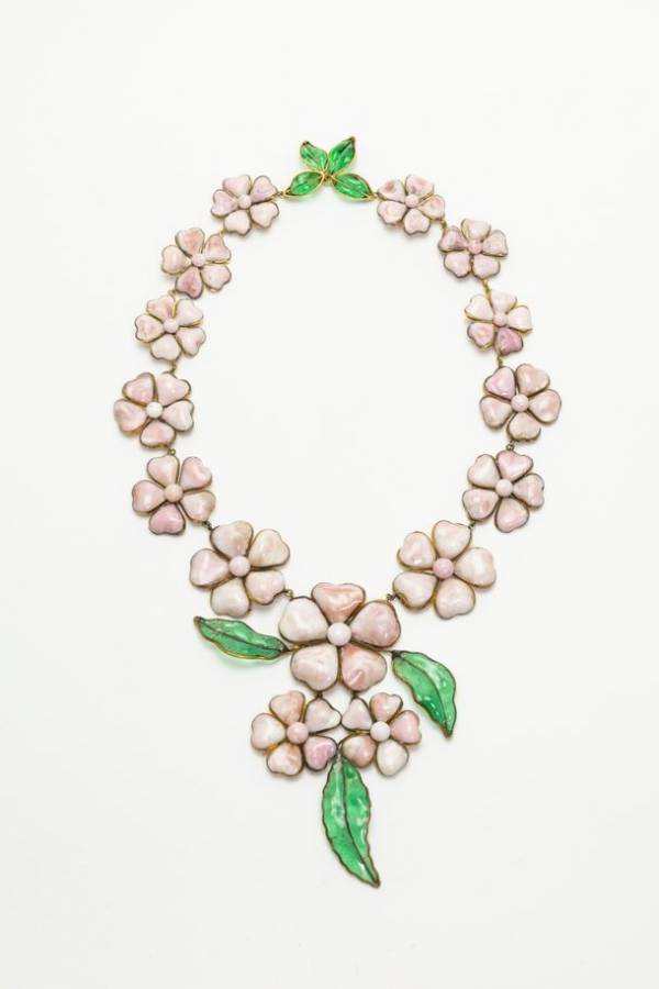 シャネル、ディオール、スキャパレッリなど約450点を集めた「コスチュームジュエリー」が愛知県美術館にて4/26に開催！