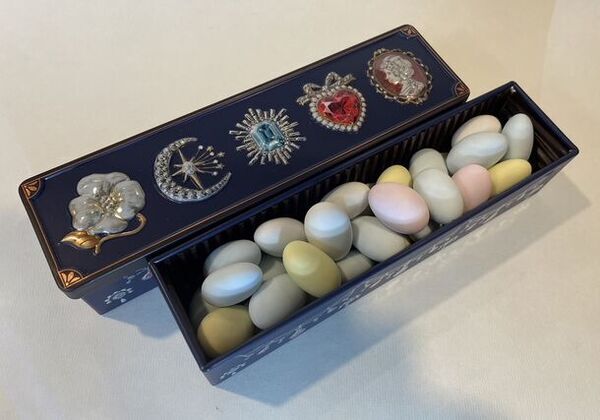 シャネル、ディオール、スキャパレッリなど約450点を集めた「コスチュームジュエリー」が愛知県美術館にて4/26に開催！