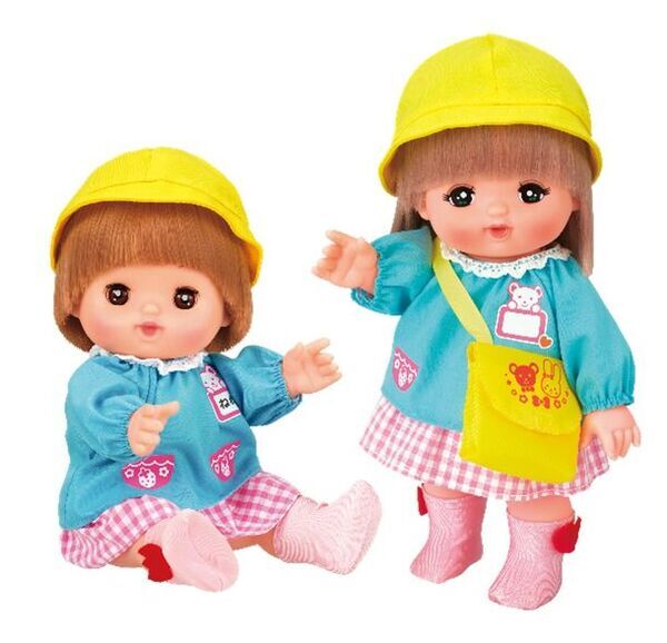 メルちゃんがフードコートでおしょくじできる「たべものいっぱい！わくわくフードコート」が新登場！主な玩具専門店・量販店で、4月27日(土)に発売いたします。