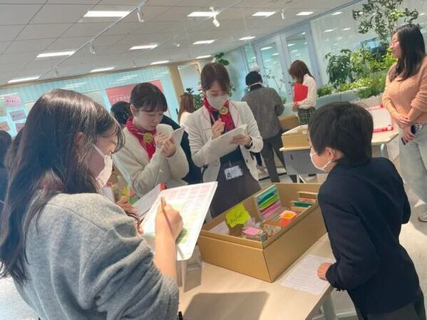 小学校に「好奇心はじけるラーニングラウンジ(図書室)」を作る　ダイバーシティ空間を共創するプロジェクトを推進