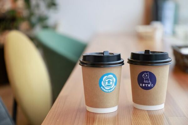 多摩のイイ品を取り揃えたセレクトショップ「たまてばこ」新サービス開始　昭島市の深層地下水で淹れたスペシャルティコーヒーをイートインで提供