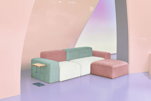 テーマ性のある空間に最適！背・座・肘パーツごとにカラーが選べる国産業務用ソファが6月より受注開始