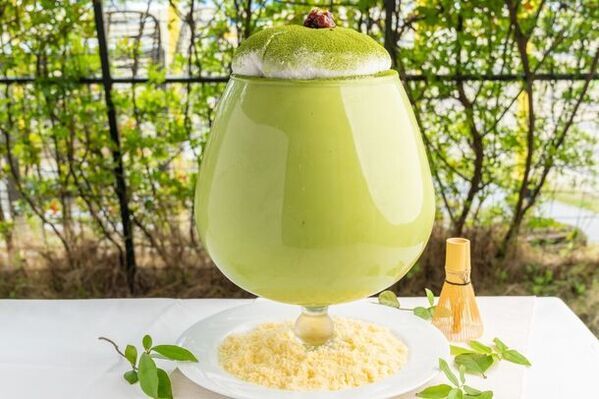 静岡・驚き！6kgを超える巨大抹茶大福付のデラックスパフェが4/10から登場　たまご専門店「TAMAGOYA」で丹那茶を使用した抹茶スイーツを堪能