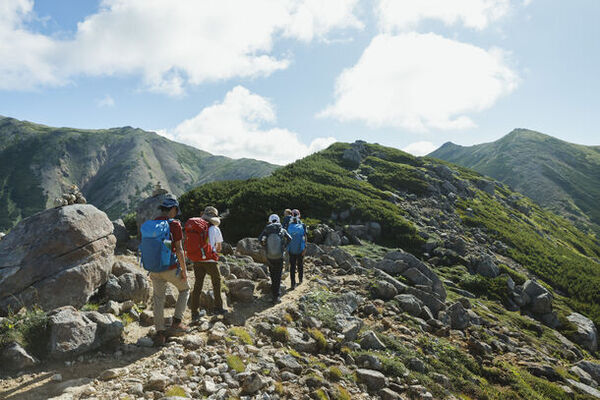 小学4年生～中学3年生対象　2025年8月　北アルプス「雲ノ平」完登を目指す「年間プログラム」 ～ 5月7日(火)挑戦者募集開始 ～