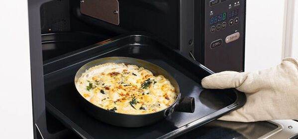 「取手が外せる鉄フライパン20cm(浅型)・(深型)」が登場！Makuake限定「専用スタンドセット」付きで4/18より先行販売