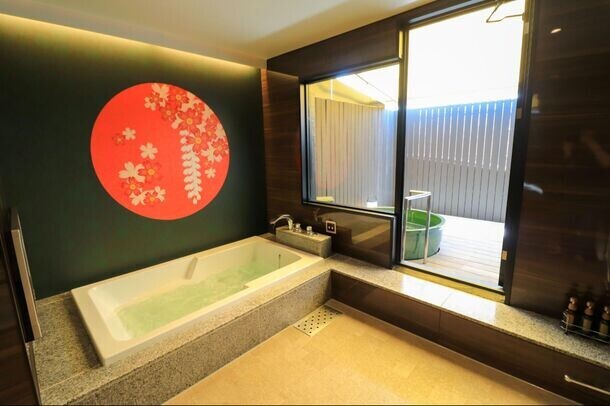 名古屋市内に完全個室の露天風呂・サウナ・岩盤浴付きのスパリゾート、新たに2部屋を改装し「名古屋ホテルHOQA花色の湯」としてリニューアルオープン！