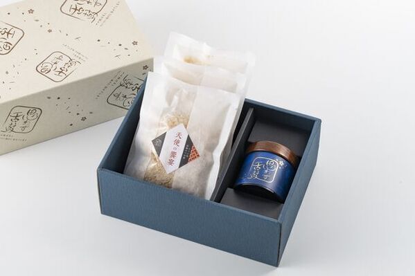 ペットと飼い主の食卓を彩る高級かつお節のセット商品　「饗-もてなし-」「宴-うたげ-」を販売開始