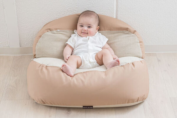 寝かしつけ神アイテム多機能タイプ　1つで20通りのアイテムに変化する「おやすみたまごプラス」　ベビーの防災グッズとして5月9日から販促強化を実施