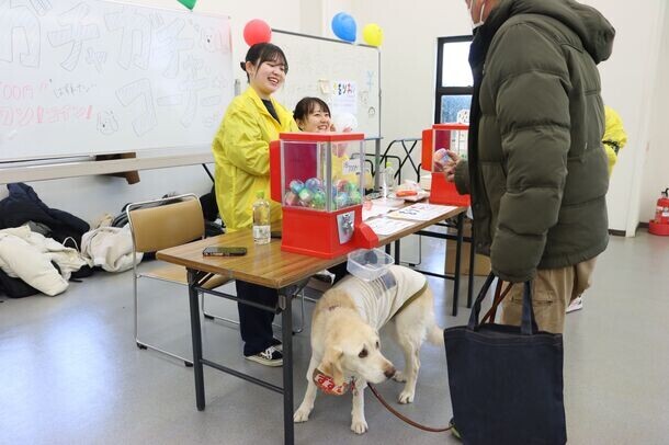 【国際盲導犬の日】四天王寺大学で盲導犬ボランティアの交流イベント「ボランティアデイ」を実施しました！