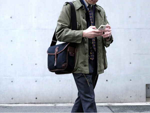 革工房MUNEKAWA、イタリア産レザーを使用した「街でも釣りでも使える」新作ショルダーバッグを販売開始