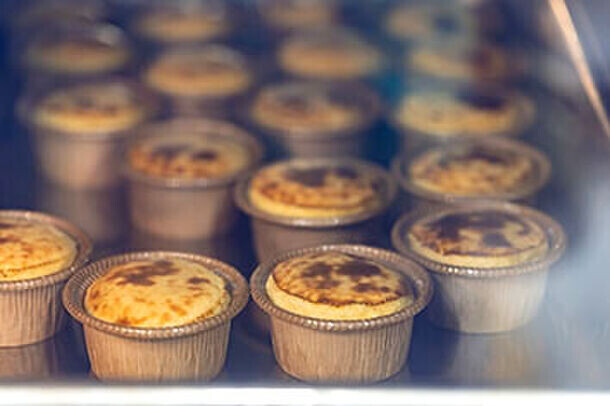 【熱海ミルチーズ】3周年記念メニュー　4種類の限定チーズスイーツを4月27日(土)発売！～累計18万個突破の大ヒット「半熟バスク」が可愛いパフェになって新登場～