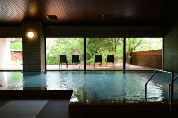 東京オデッセイが企画・設計・デザインを手がけた、福井県「湯快リゾートプレミアム 青雲閣」がリニューアルオープン