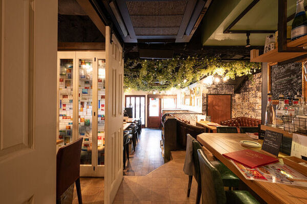 宝くじファンの間で密かに人気の神奈川県“久地”駅エリアで“くじ”運アップ必至のステーキ・カルボナーラを期間限定販売！