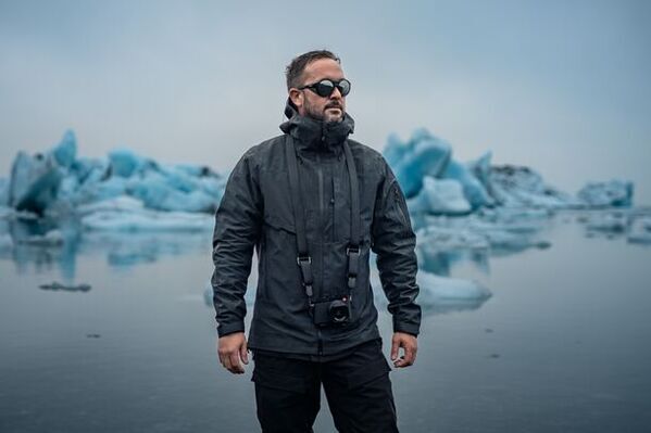 街でもアウトドアでも、そして過酷環境でも大活躍！素材のパイオニアブランドがパンツやシャツなど新作4点を5月8日より予約販売開始！