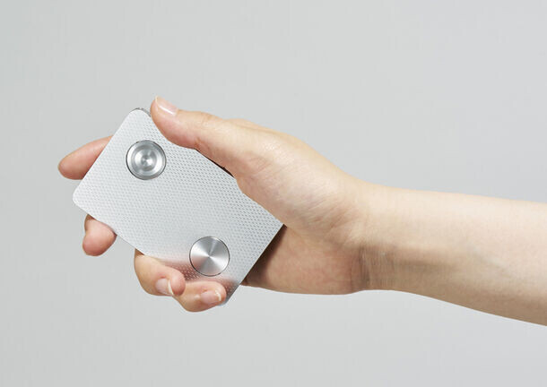 ドイツ・iFデザイン賞受賞のカードサイズキーケースSCHWALTZ『AL-2』が公式ショップにて5月23日販売開始