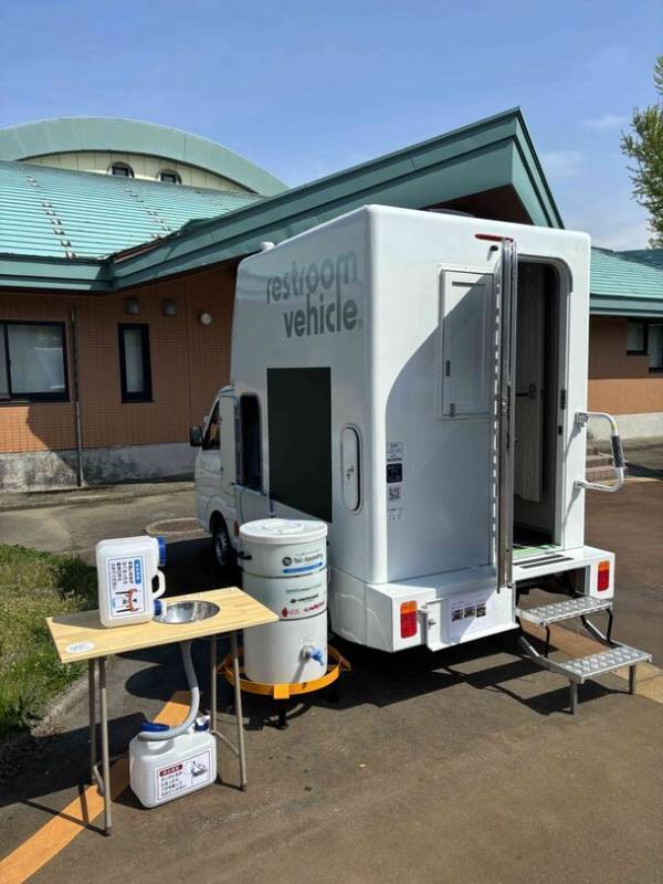 能登半島地震で活躍した水再生装置ユニット型ウォーターチェンジャー(R)「バイオランドリー」の国内レンタル展開を開始