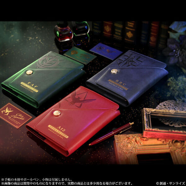 『機動戦士ガンダム』ジオン公国軍モチーフの手帳カバー3種が登場！汎用性の高いB6サイズ対応＆収納ポケット付属で機能も充実