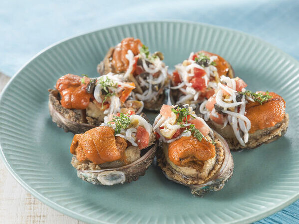 「リーベルホテル大阪」国産牛ローストビーフと夏の味覚で彩るサマーリゾート ディナー＆スイーツブッフェを6月1日より開催！アメリカンチェリー、メロンが主役の夏パフェ2種も登場！