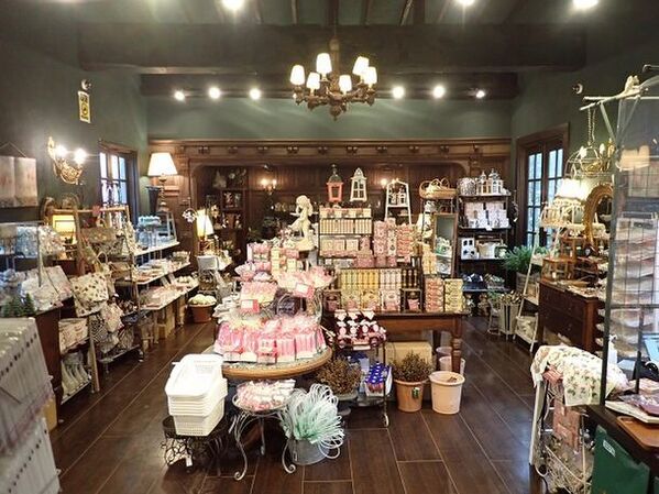 「軽井沢レイクガーデン」のローズシーズンが今年も到来！6月14日(金)～7月7日(日)