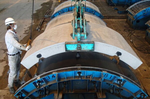 低炭素型セグメントの1日2サイクル製造を実現　-CO2排出量を最大75％削減し、環境負荷も低減-