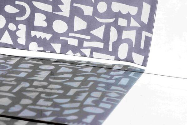 刺繍作家 高知子×カーテン製造・カズマの刺繍テキスタイルブランド「filament」がオンライン予約販売開始