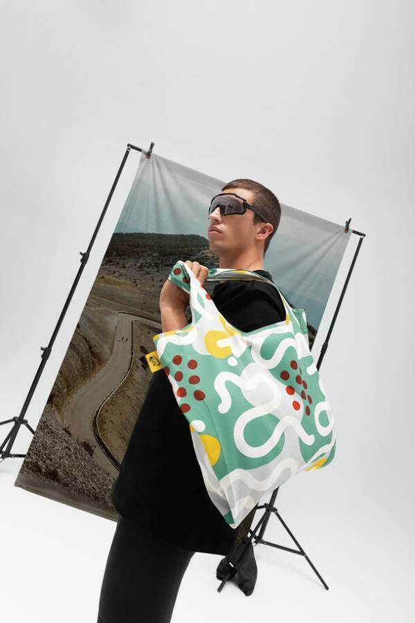 ドイツ発のファッションバッグブランド「Notabag」から「ツール・ド・フランス2024」の公式ライセンスグッズが登場