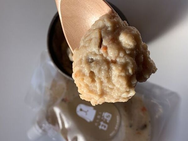 愛犬の命を奪う「水中毒」予防！真夏の水遊びに持ち運び便利な「甘酒MISO」、販促強化を実施