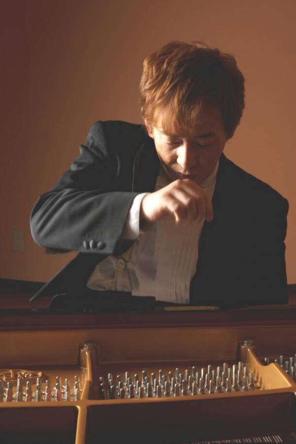 情熱のピアニスト・及川浩治が厳選した《オール・ショパン》！リサイタルを10月に東京・大阪にて開催！