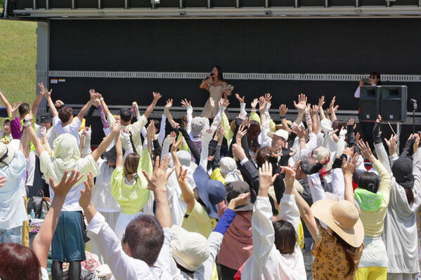 ＜開催レポート＞初の野外講座『億楽(R)リアル集中講座』　三重県の津カントリー倶楽部にて6月1日開催！～心を開放し、自分の魅力を再認識する一日に～