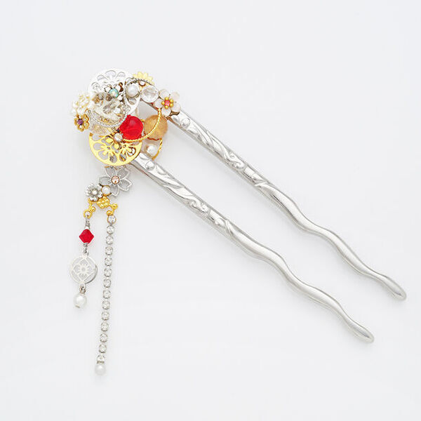 ピアスのようなイヤリング「ぴあり」を製作するジュエリー京都　「源氏物語」シリーズの新作かんざし「光源氏」を6月14日(金)に数量限定発売！