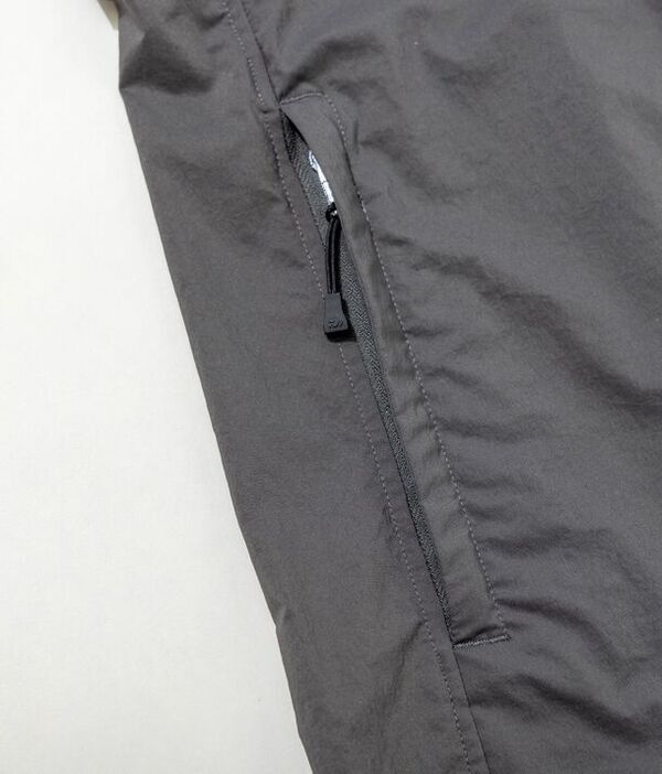 フィッシングウェア＜DAIWA＞の機能特性とタウンユースに適したデザインワーク　ドライタッチな風合いと持続可能性に配慮した「D-VEC(ディーベック)」リサイクルナイロンウェアを発売