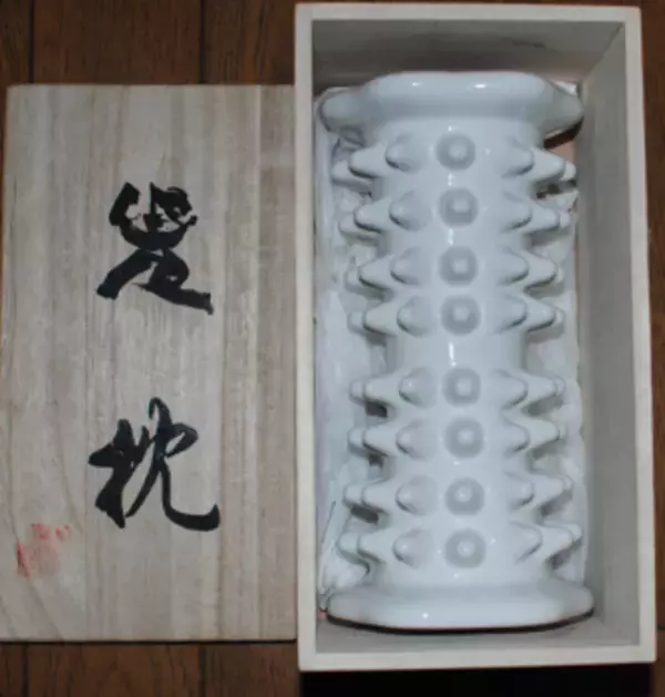 “最強最硬のツボ押しギア”「鬼枕」　クラウドファンディング目標金額を6月12日に達成　鬼もびっくり！　金棒ライク96個のかた～い陶器製の突起で、頑固なコリをコリ退治