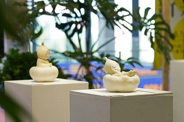 大丸松坂屋百貨店・八犬堂の協力のもとHRD ARTが主催　若手アーティストの登竜門「いい芽ふくら芽」の初の海外展示が盛況のうちに終了！