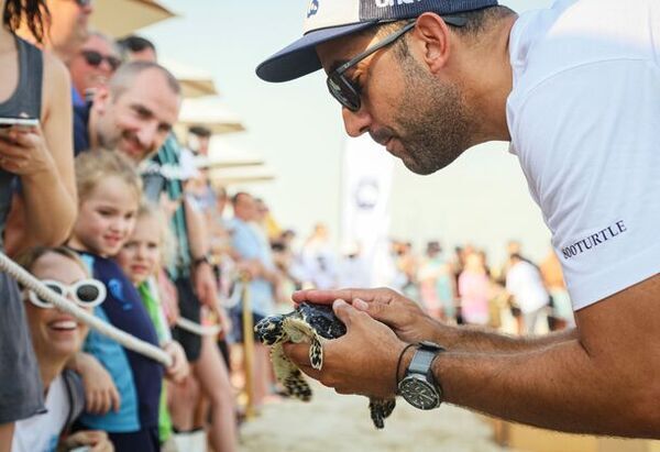 ジュメイラ、同ブランドが設立したドバイ・タートル・リハビリテーション・プロジェクトの20周年を記念し、海を守るための連帯的責任についてパネルディスカッションを主催
